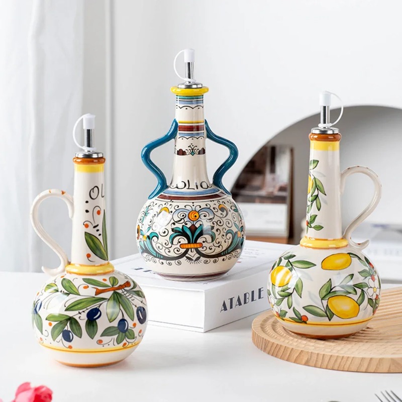 Kitchen Appliances And Utensils - Botol Minyak Keramik Botol Kecap Wadah